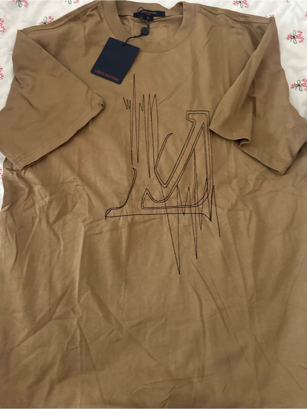 Louis Vuitton Men's Tan Logo Outline Short Sleeve Tee